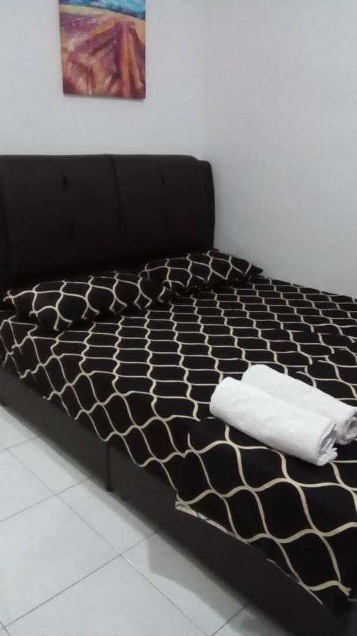 Wany Homestay & Guest House Sungai Petani Exterior photo